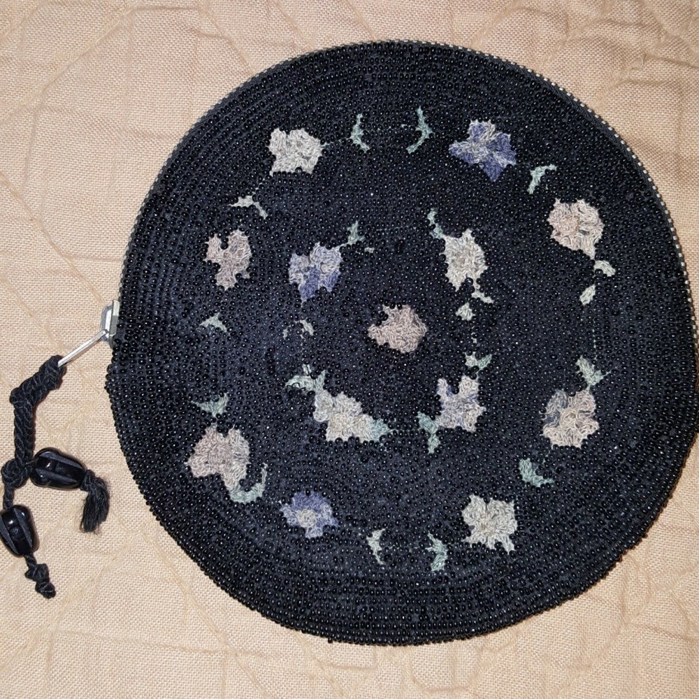Early Embroidered Round Seed Glass Beaded Purse